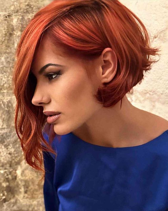 asymmetrical bob wavy hair