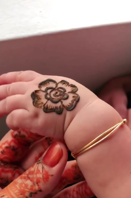 cute mehndi design for babies