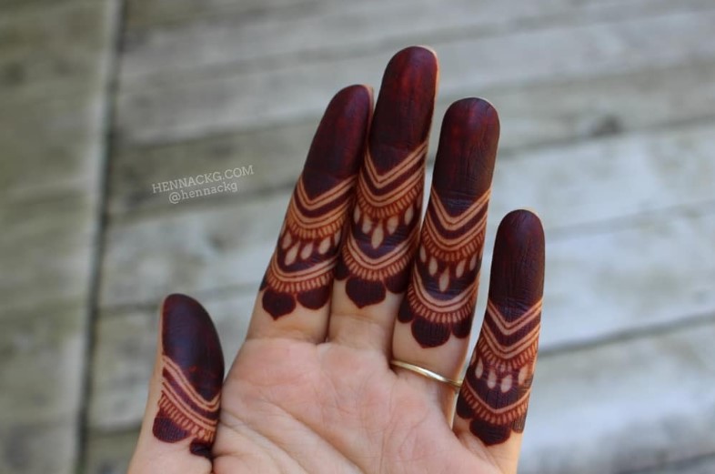 full finger mehndi design
