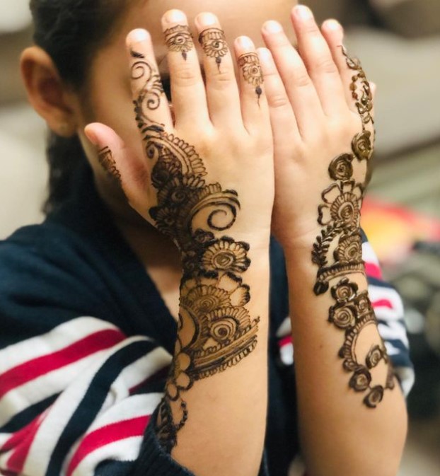 girls mehndi designs