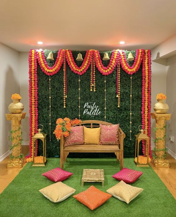 Simple mehndi home decor