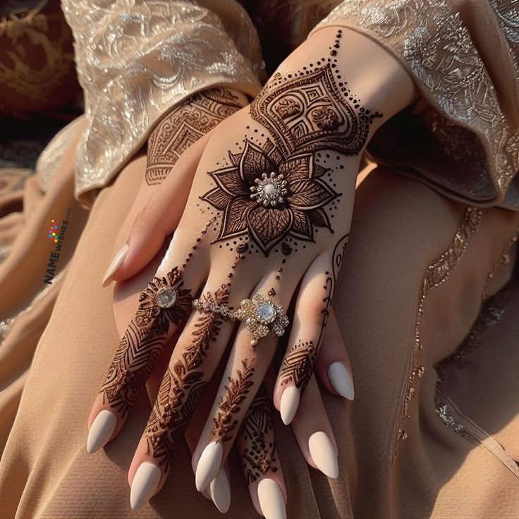 Stylish Eid mehndi design