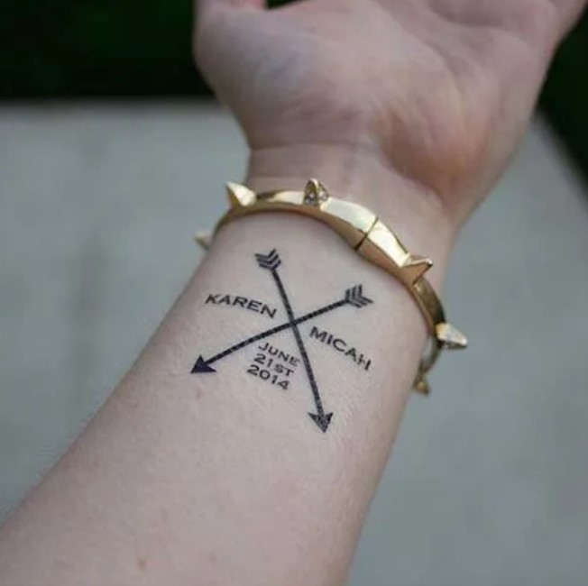 arrow name tattoos