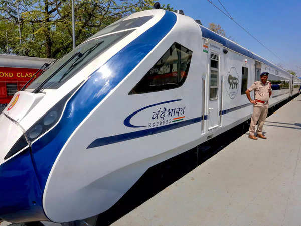 delhi-bhopal-vande-bharat-express