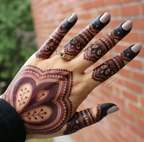 easy mehndi design back hand simple
