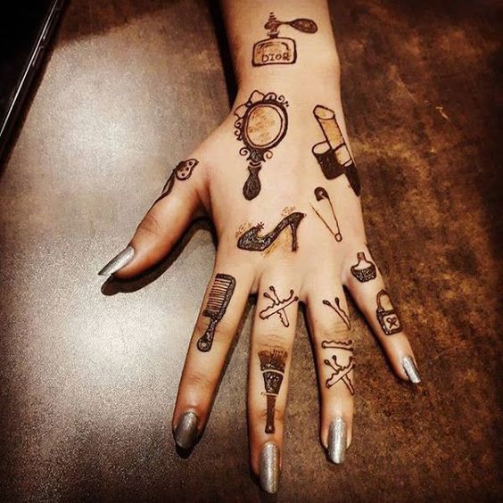 modern back hand mehndi designs
