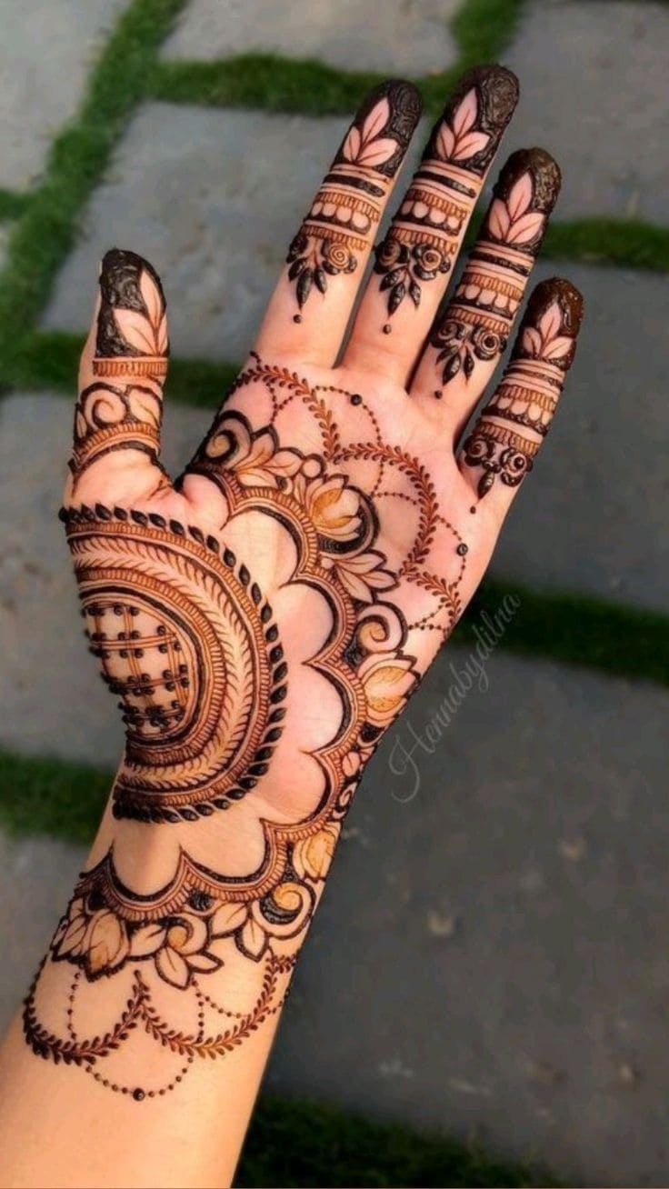 Layered semicircle design