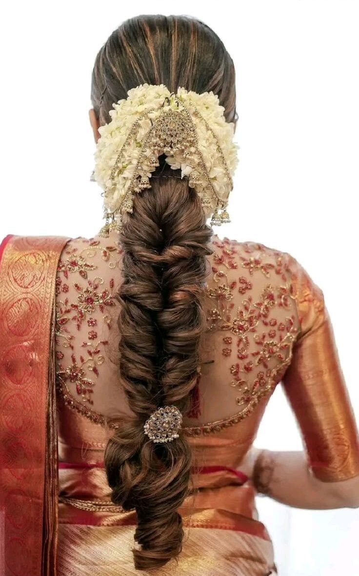 South Indian saree hairstyle
