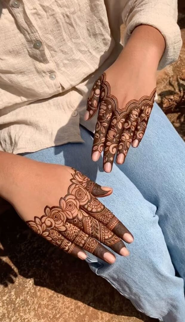 flower simple finger mehndi design 