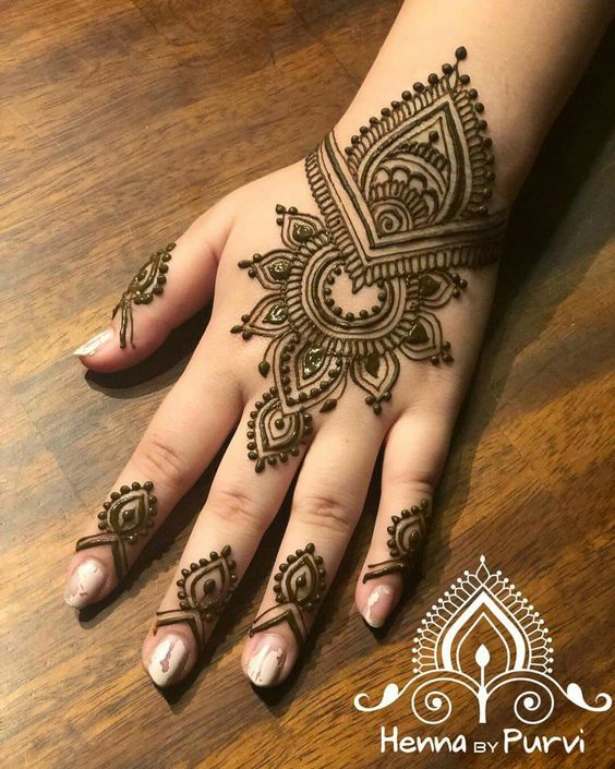 Arabic mehndi design for eid