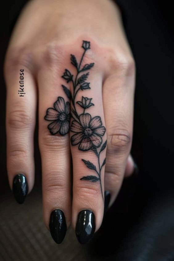 stylish finger tatoos for women