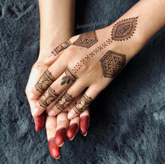 Geometric henna designs