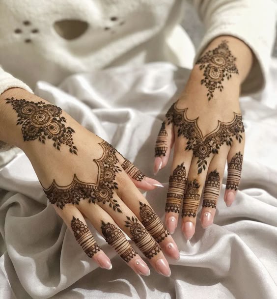 Jharokha mehndi design