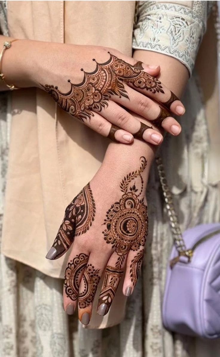 Versatile double hand mehndi design