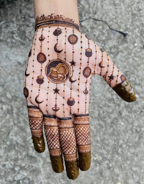 special mehndi design for karwa chauth