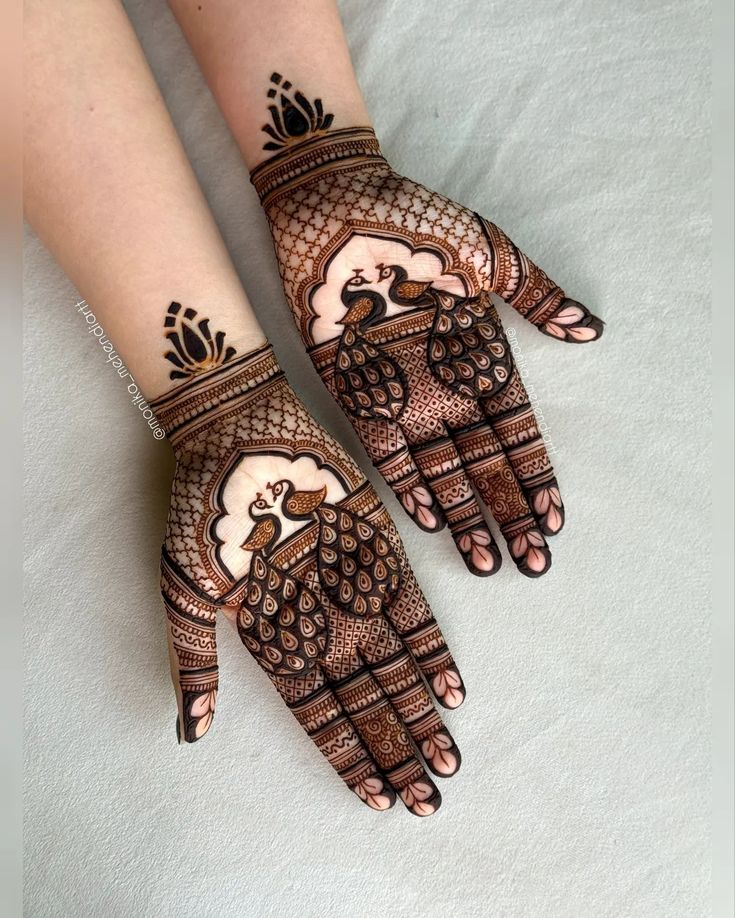 traditional mehndi design