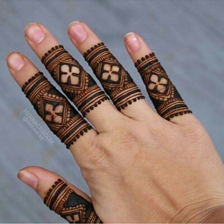 easy finger henna designs