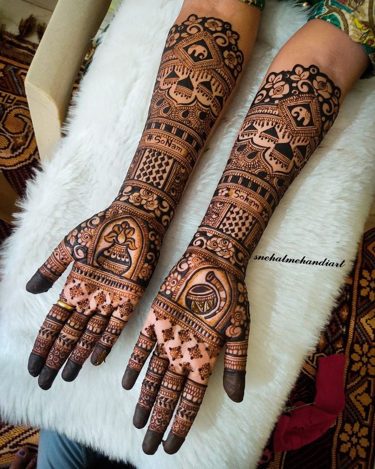 bridal mehndi design front hand