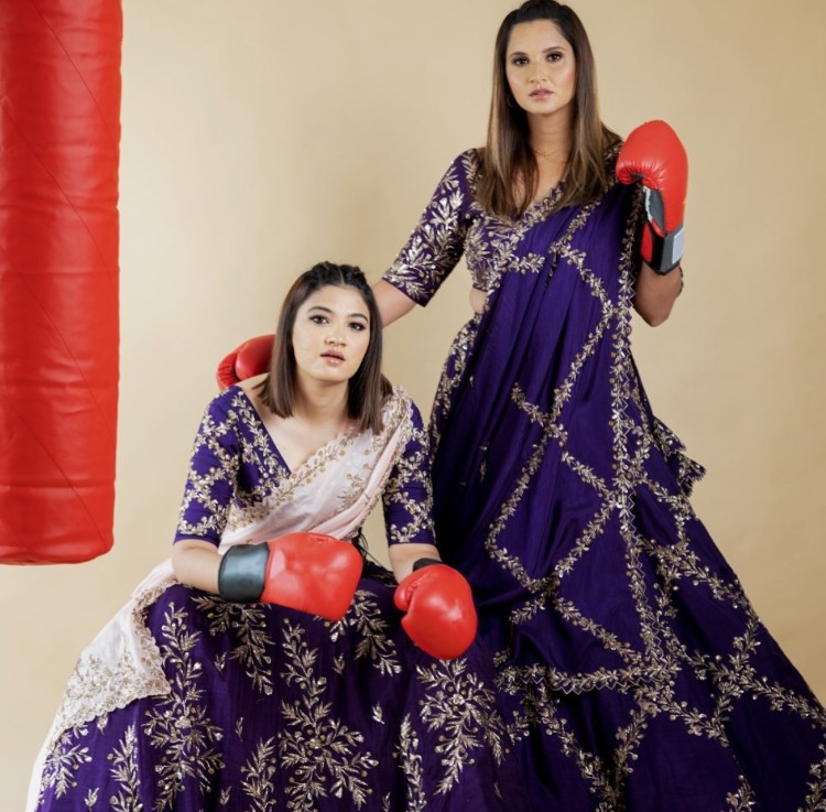 Mirza sisters