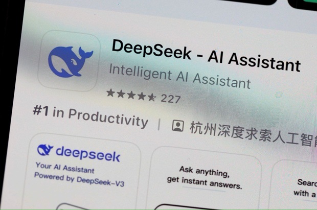 NEWLY-LAUNCHED-CHINESE-AI-APP-DEEPSEEK-CAUSES-share drops