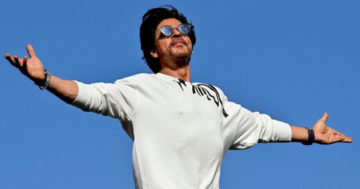 SRK pose