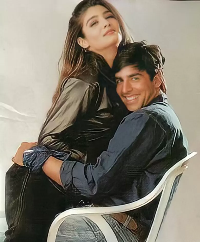 akshay-kumar-raveena-tandon photo