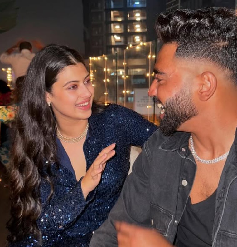 mohammed siraj with Zanai