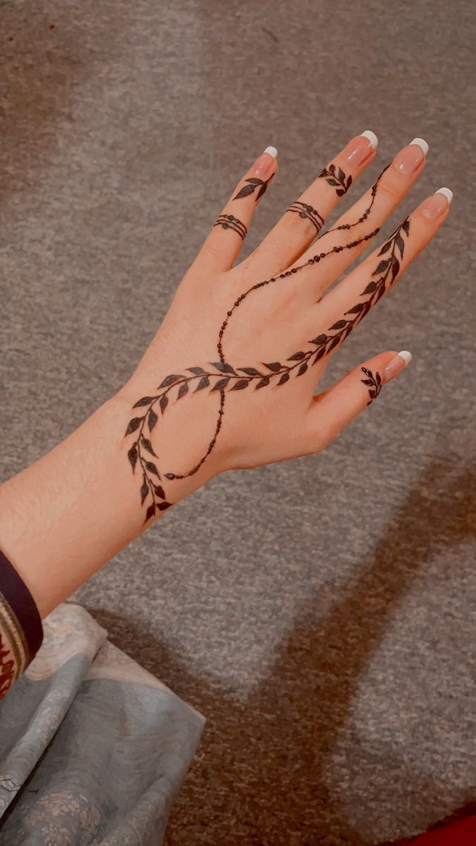 vine design for back hand