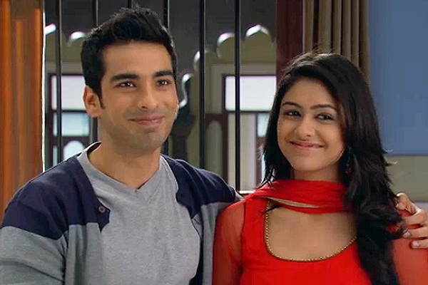 Mrunal Thakur in Mujhse Kuchh Kehti... Yeh Khamoshiyaan