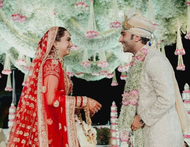 aadar jain and alekha advani wedding photo