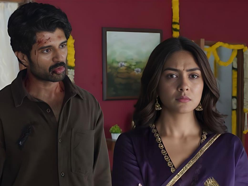 family-star-vijay-deverakonda-and-mrunal-thakur