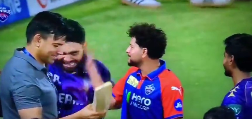 Kuldeep slapping Rinku Singh