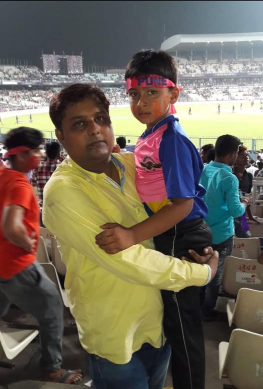 Vaibhav Suryavanshi with father