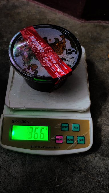 Zomato delivers food with less weight