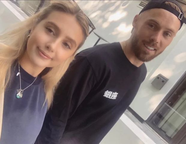phil salt and his girlfriend photos going viral