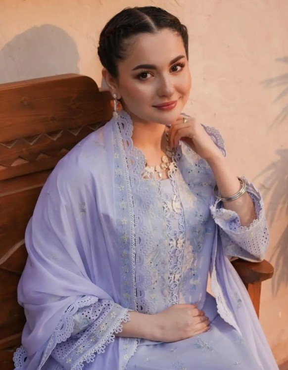 Hania Aamir in sardar ji 3