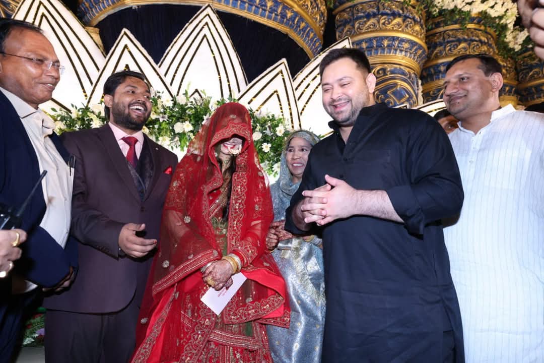 khan_sir wife ghoonghat controversy