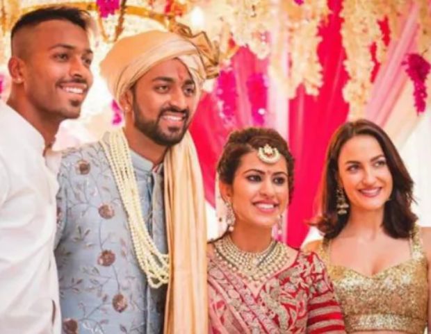 elli at kunal pandya wedding