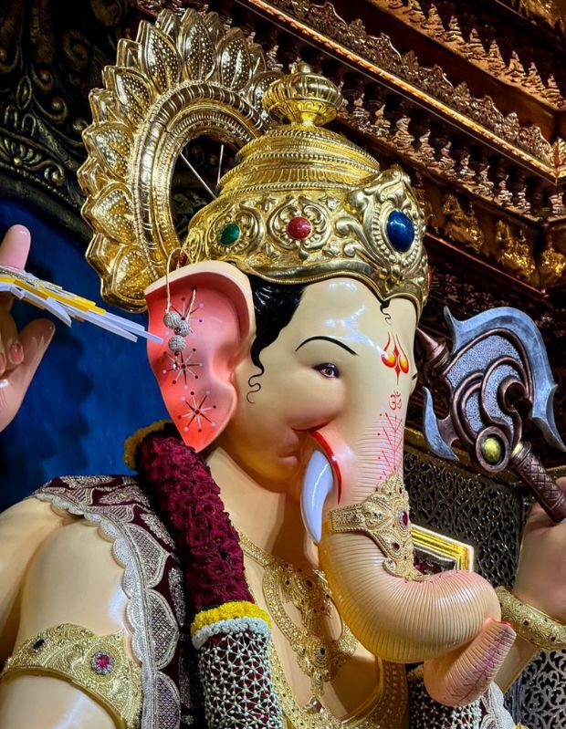 Lalbaugcha Raja details