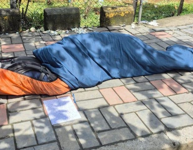 tcs employee slept ouside office